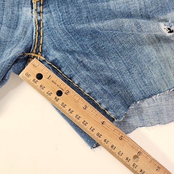 True Religion Casey Women 27 Mid Cut Off Blue Denim Jean Shorts Inseam 4" - Picture 4 of 12